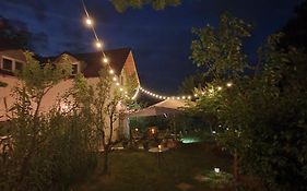 Forest Inn